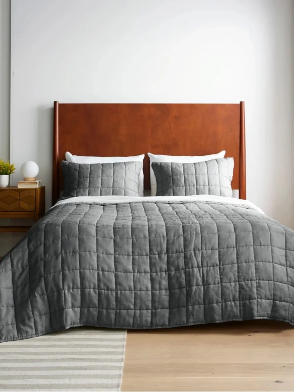 Quince European Linen Box Quilt Charcoal Full/Queen